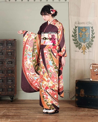 【なでしこ】正絹　振袖　黒　しぼり出し　花柄　金彩　紗綾形地模様　k1248 11-1_67289a97-56d3-4c8d-ace4-